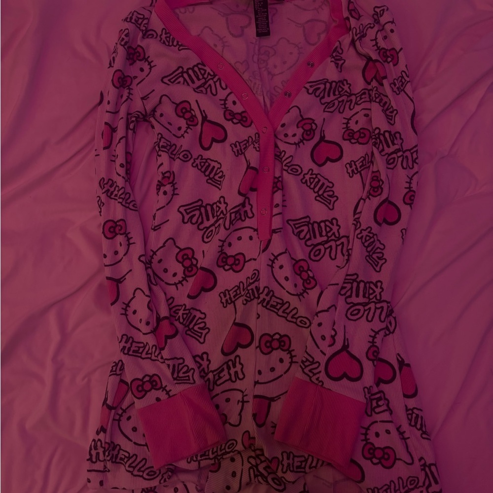 Hello kitty pj romper